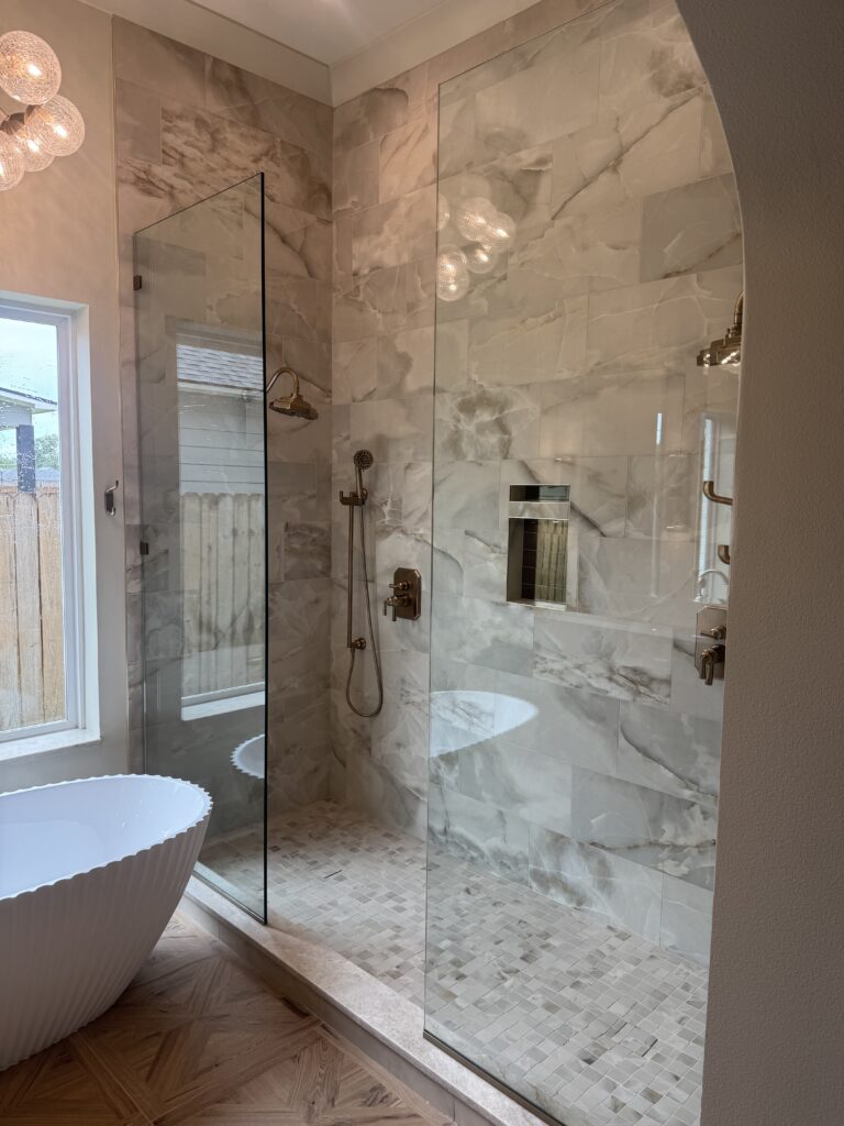 Primary shower panels with no door